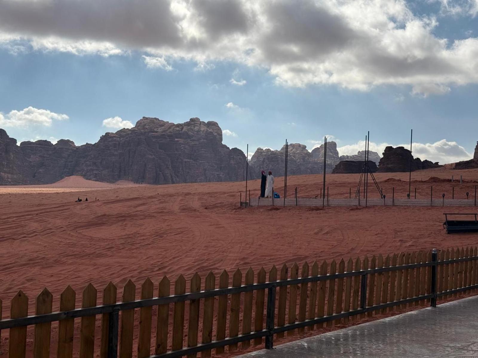 Falling Stars Camp Wadi Rum Exterior photo